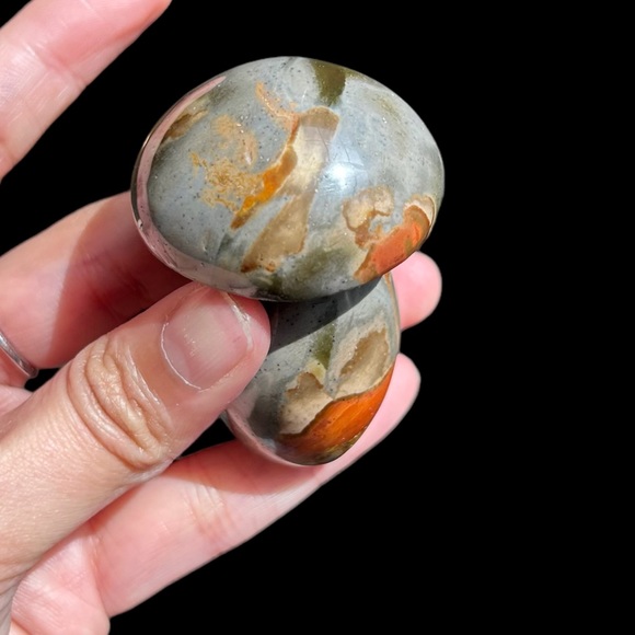 🍄 Polychrome Jasper Mushroom Carving 🍄 - Picture 6 of 6